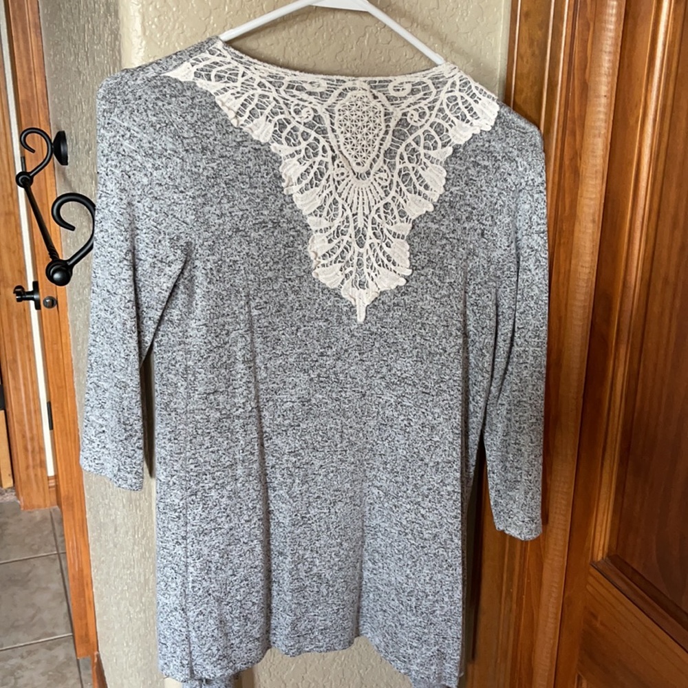 Cardigan - Picture 2 of 2